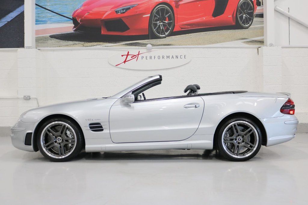 Used Mercedes-Benz SL 2005 for sale - 76934778: Photo 5