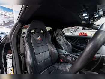Used Ford Mustang 2017 for sale - 75735489: Photo