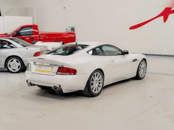 Used Aston Martin Vanquish 2005 for sale - 75854268: Photo