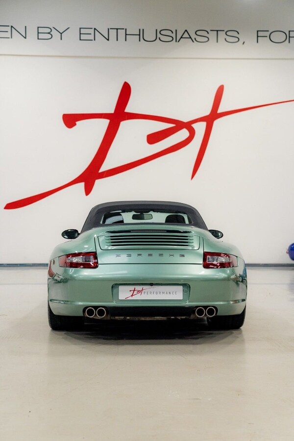 Used Porsche 911 2006 for sale - 76304068: Photo 25
