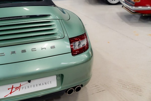 Used Porsche 911 2006 for sale - 76304068: Photo 28