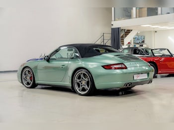 Used Porsche 911 2006 for sale - 76304068: Photo 2