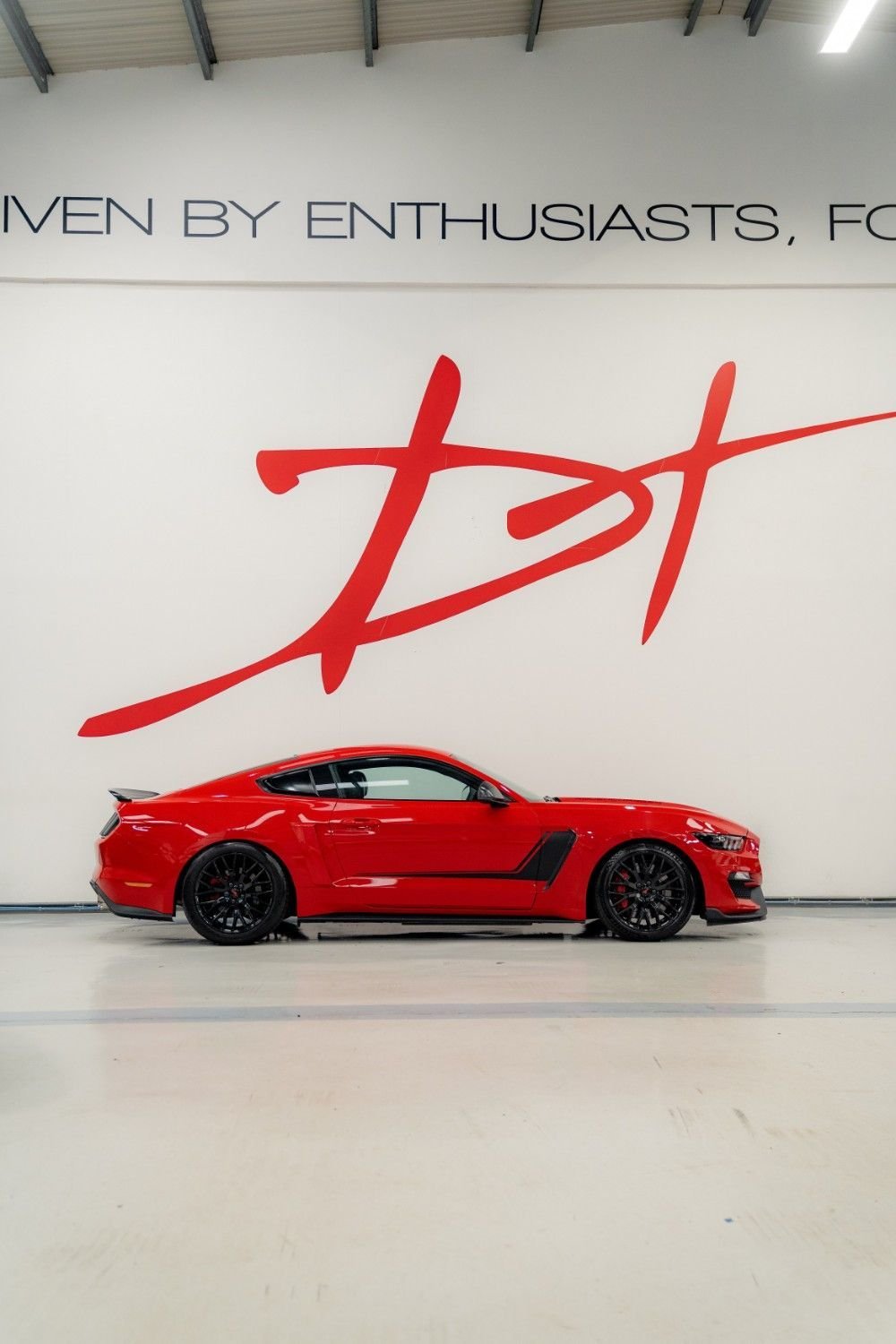 Used Ford Mustang 2016 for sale - 78213052: Photo 45