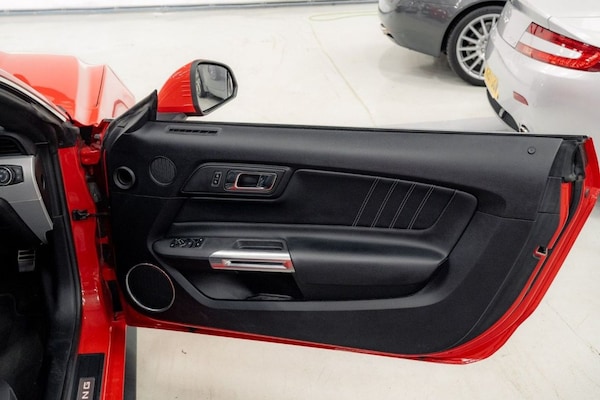 Used Ford Mustang 2016 for sale - 75163061: Photo 44
