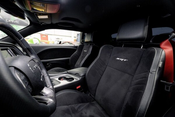 Used Dodge Challenger 2015 for sale - 72282553: Photo 35