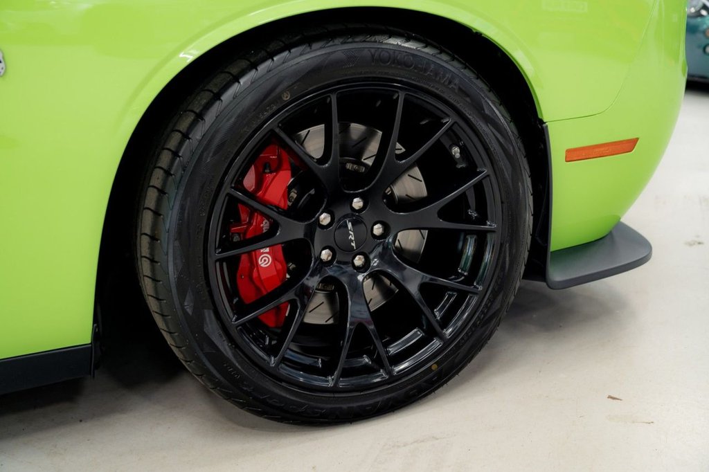 Used Dodge Challenger 2015 for sale - 77575846: Photo 4