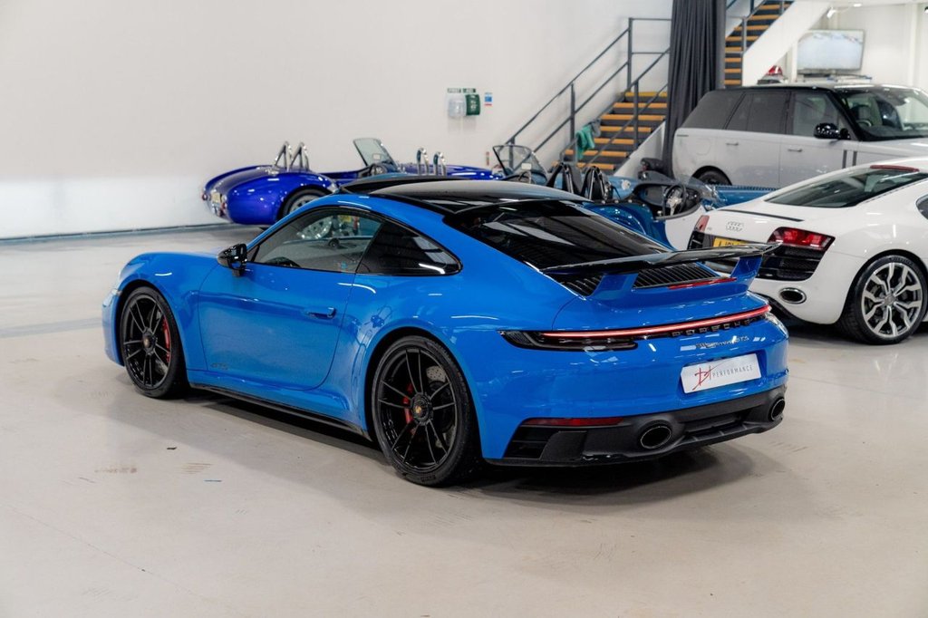 Used Porsche 911 2022 for sale - 76563367: Photo 2