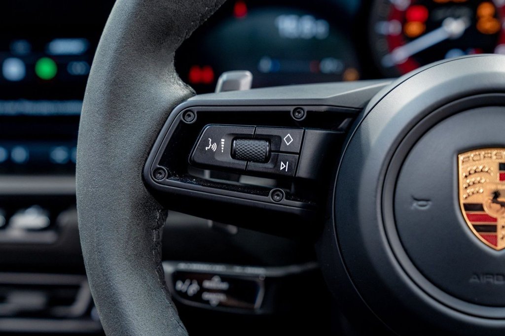 Used Porsche 911 2022 for sale - 76563367: Photo 35