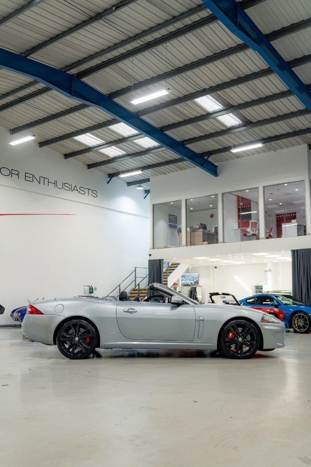 Used Jaguar XKR 2010 for sale - 76111962: Photo 15