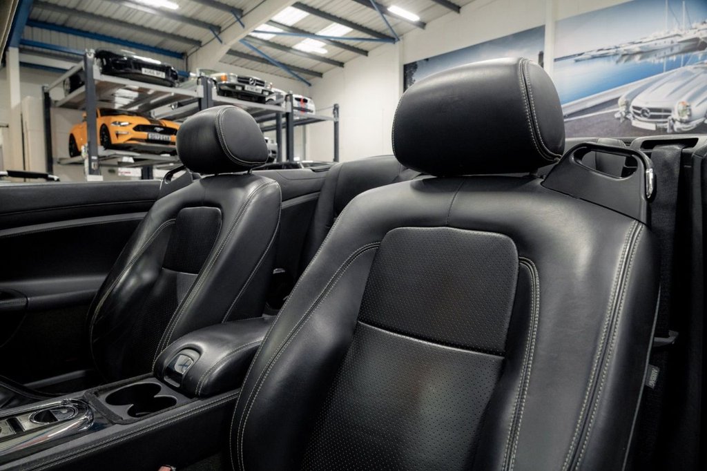 Used Jaguar XKR 2010 for sale - 76111962: Photo 46