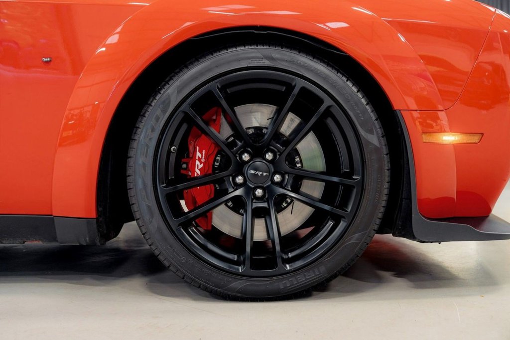 Used Dodge Challenger 2022 for sale - 76229009: Photo 4