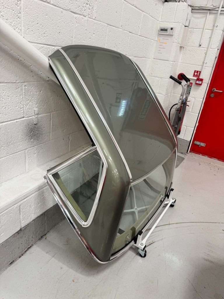 Used Mercedes-Benz SL 1983 for sale - 76111967: Photo 11