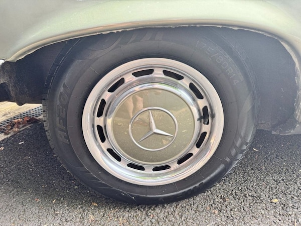 Used Mercedes-Benz SL 1983 for sale - 76111967: Photo 7