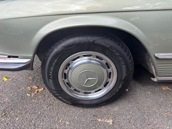 Used Mercedes-Benz SL 1983 for sale - 76111967: Photo 9