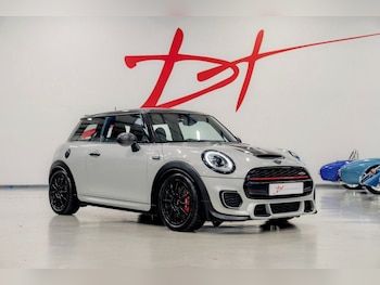 Used MINI Hatch 2017 for sale - 76406786: Photo
