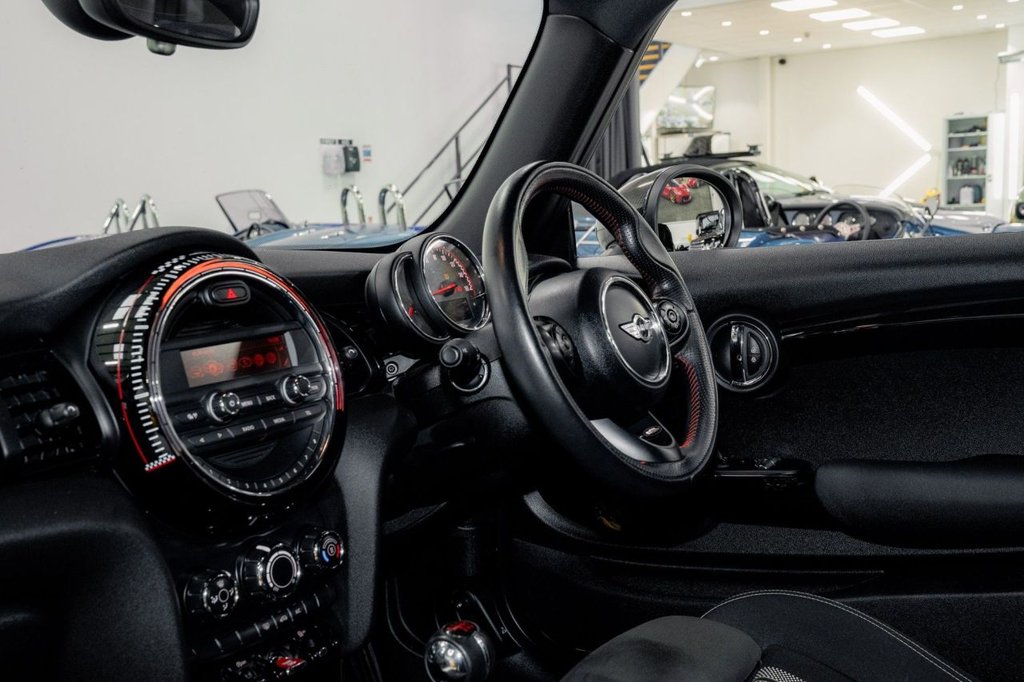 Used MINI Hatch 2017 for sale - 76406786: Photo 25