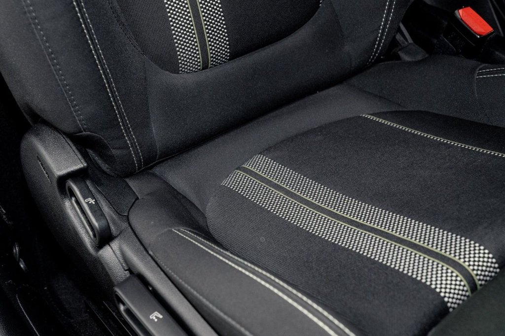 Used MINI Hatch 2017 for sale - 76406786: Photo 30