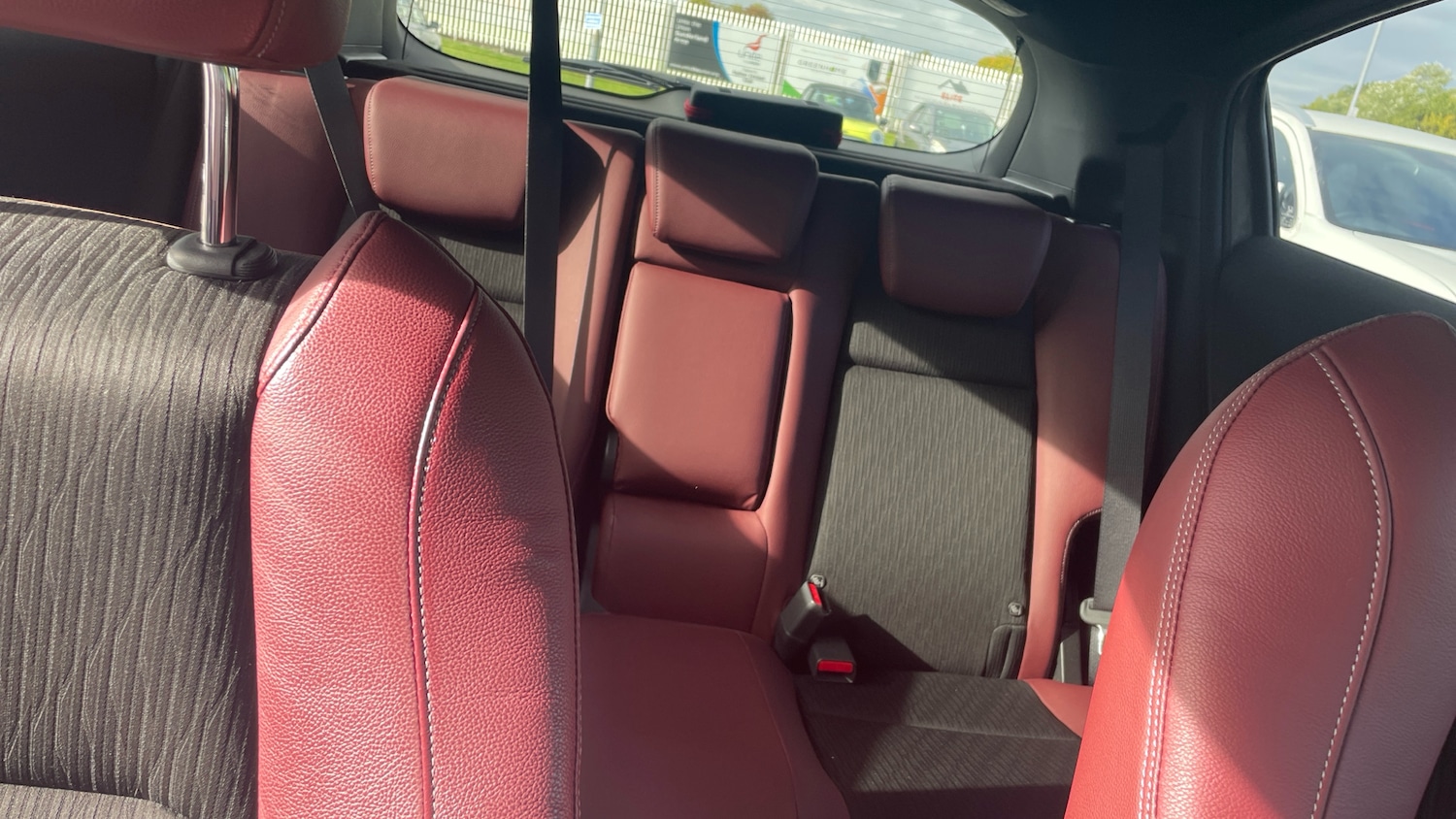 Used Honda HR-V 2020 for sale - 76289131: Photo 15