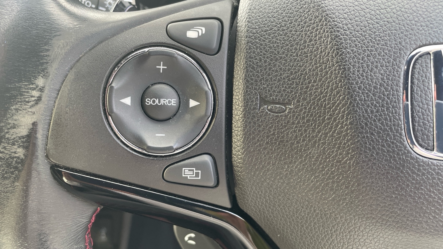 Used Honda HR-V 2020 for sale - 76289131: Photo 32