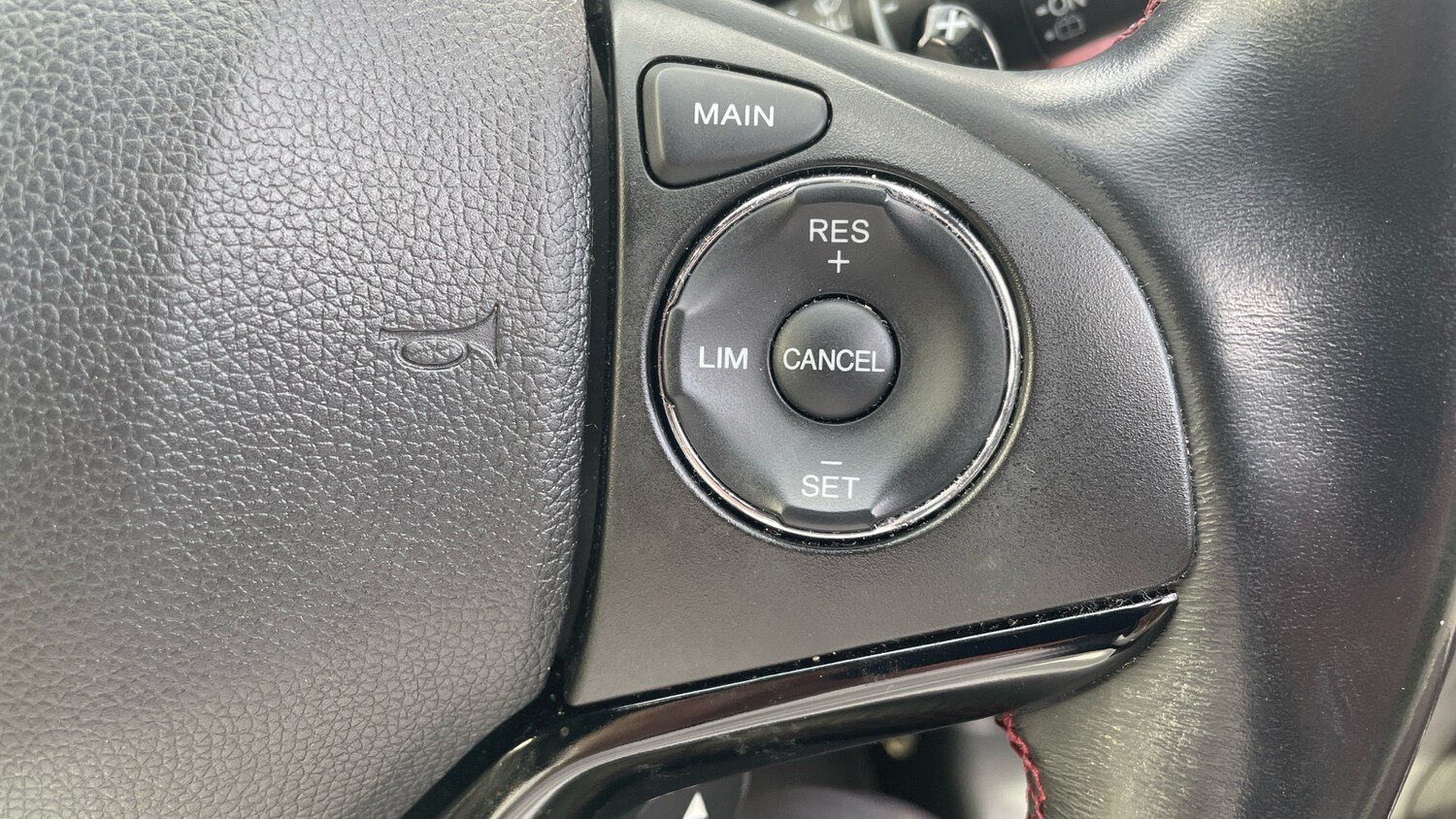 Used Honda HR-V 2020 for sale - 76289131: Photo 33
