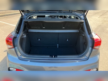 Used Hyundai i20 2020 for sale - 78630536: Photo