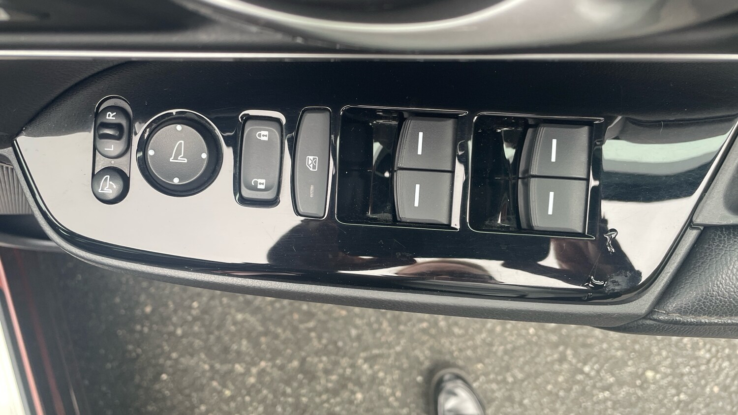 Used Honda CR-V 2019 for sale - 76289136: Photo 28