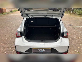 Used Hyundai i20 2025 for sale - 76504353: Photo