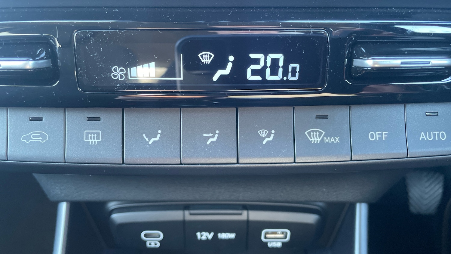 Used Hyundai i20 2025 for sale - 77605153: Photo 41