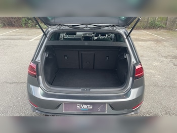 Used Volkswagen Golf 2021 for sale - 77474959: Photo