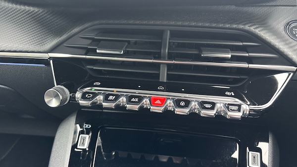 Used Peugeot 208 2024 for sale - 76290498: Photo 40
