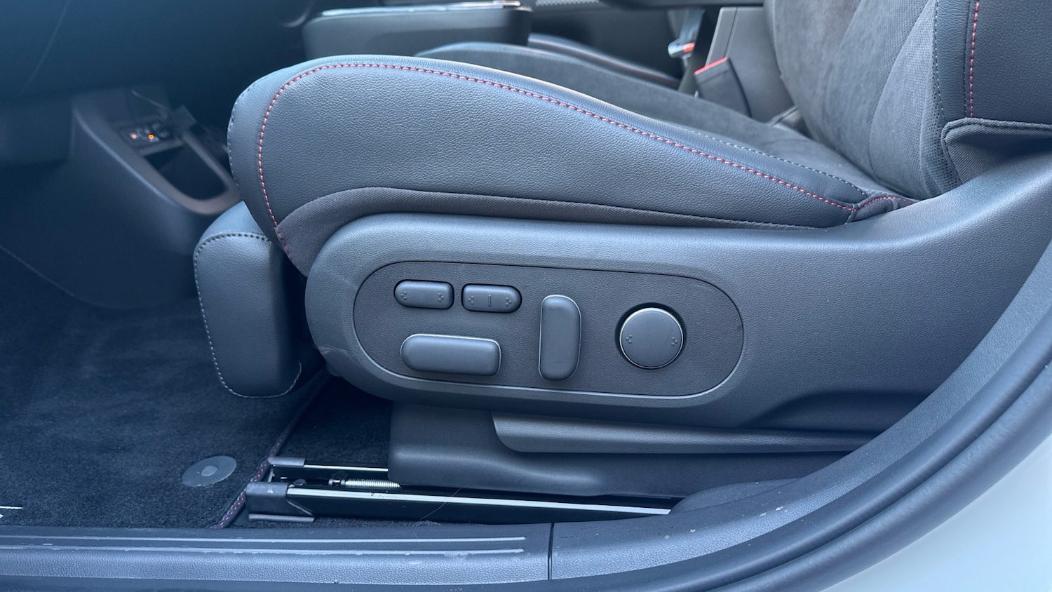 Used Hyundai IONIQ 5 2025 for sale - 77089698: Photo 22