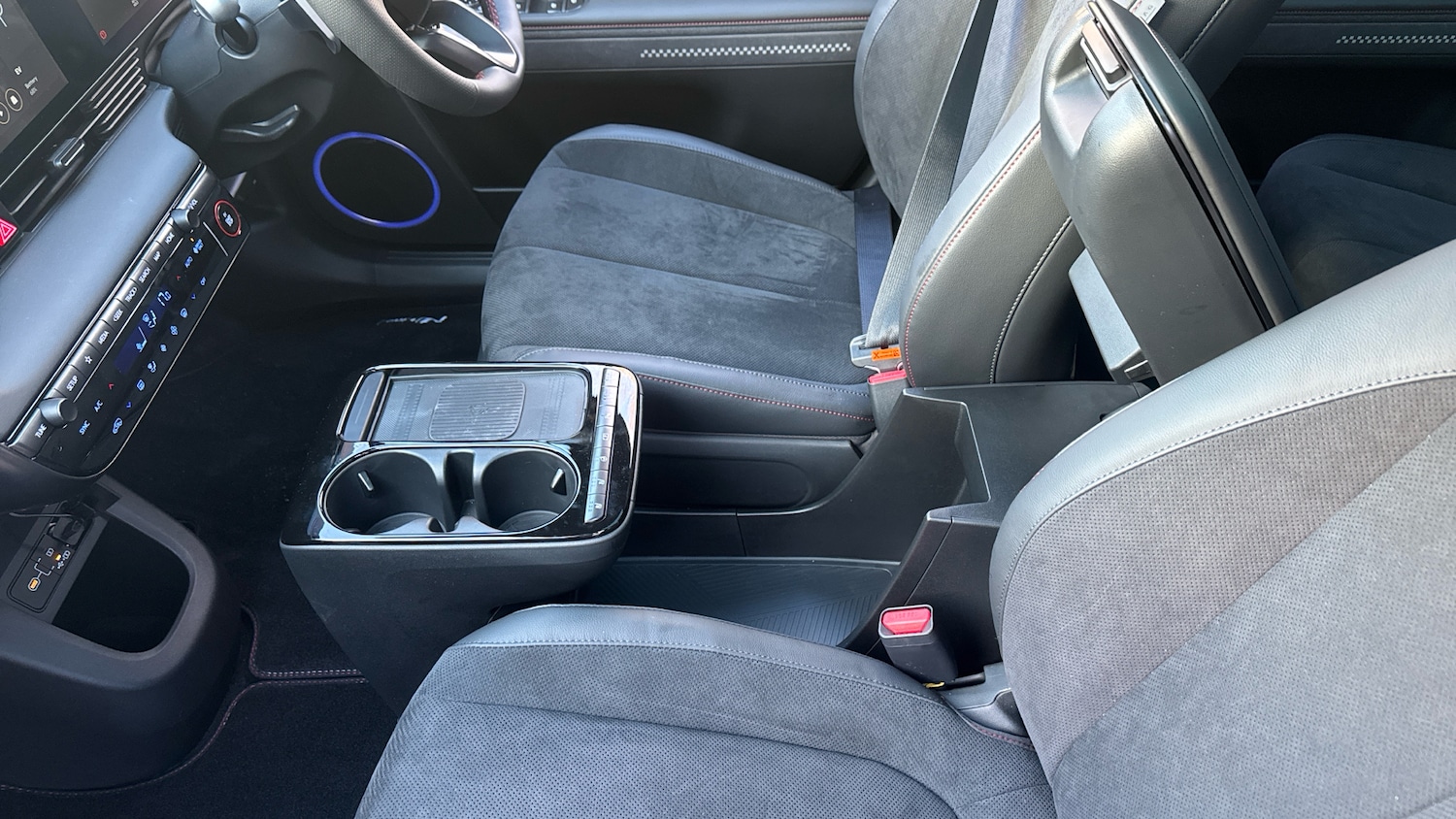 Used Hyundai IONIQ 5 2025 for sale - 77089698: Photo 25