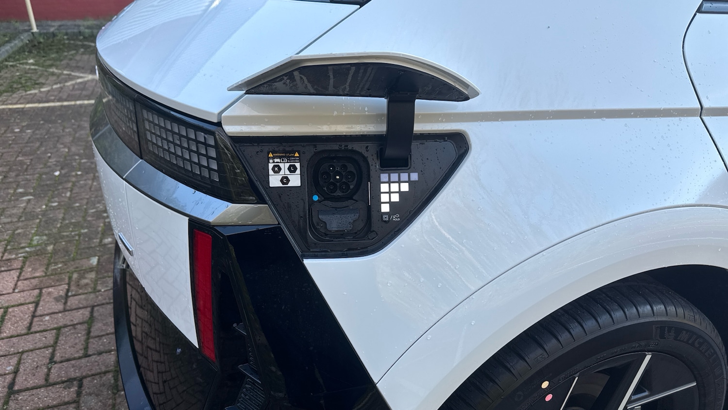 Used Hyundai IONIQ 5 2025 for sale - 77089698: Photo 34