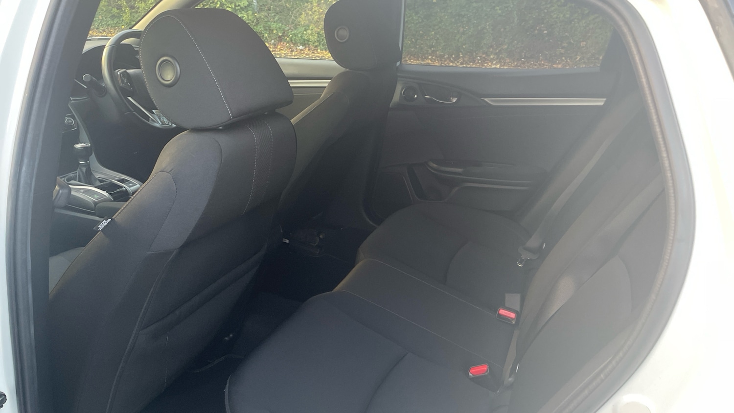 Used Honda Civic 2019 for sale - 76764104: Photo 16