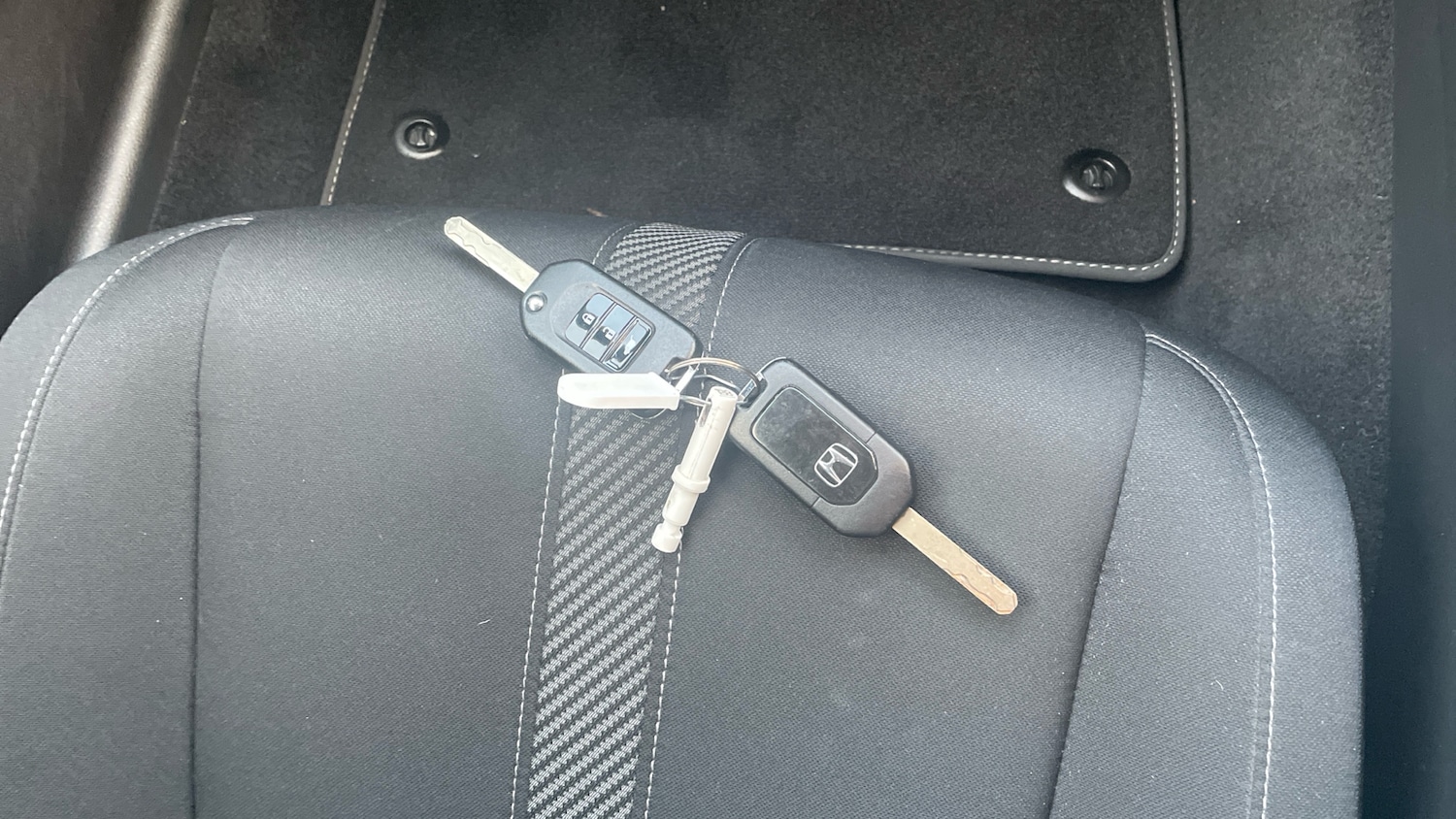 Used Honda Civic 2019 for sale - 76764104: Photo 20