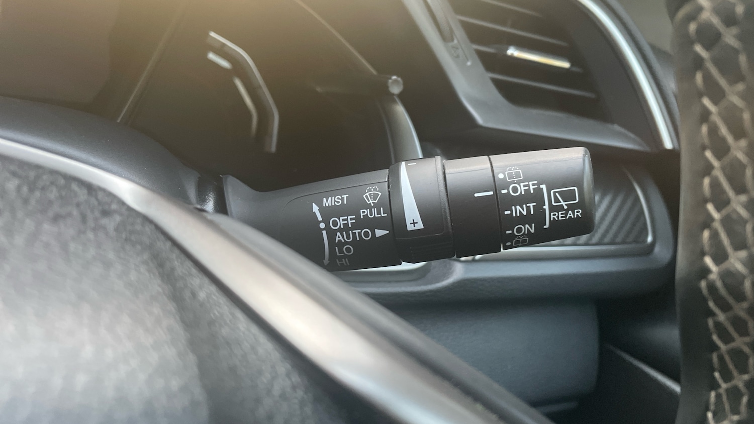 Used Honda Civic 2019 for sale - 76764104: Photo 32