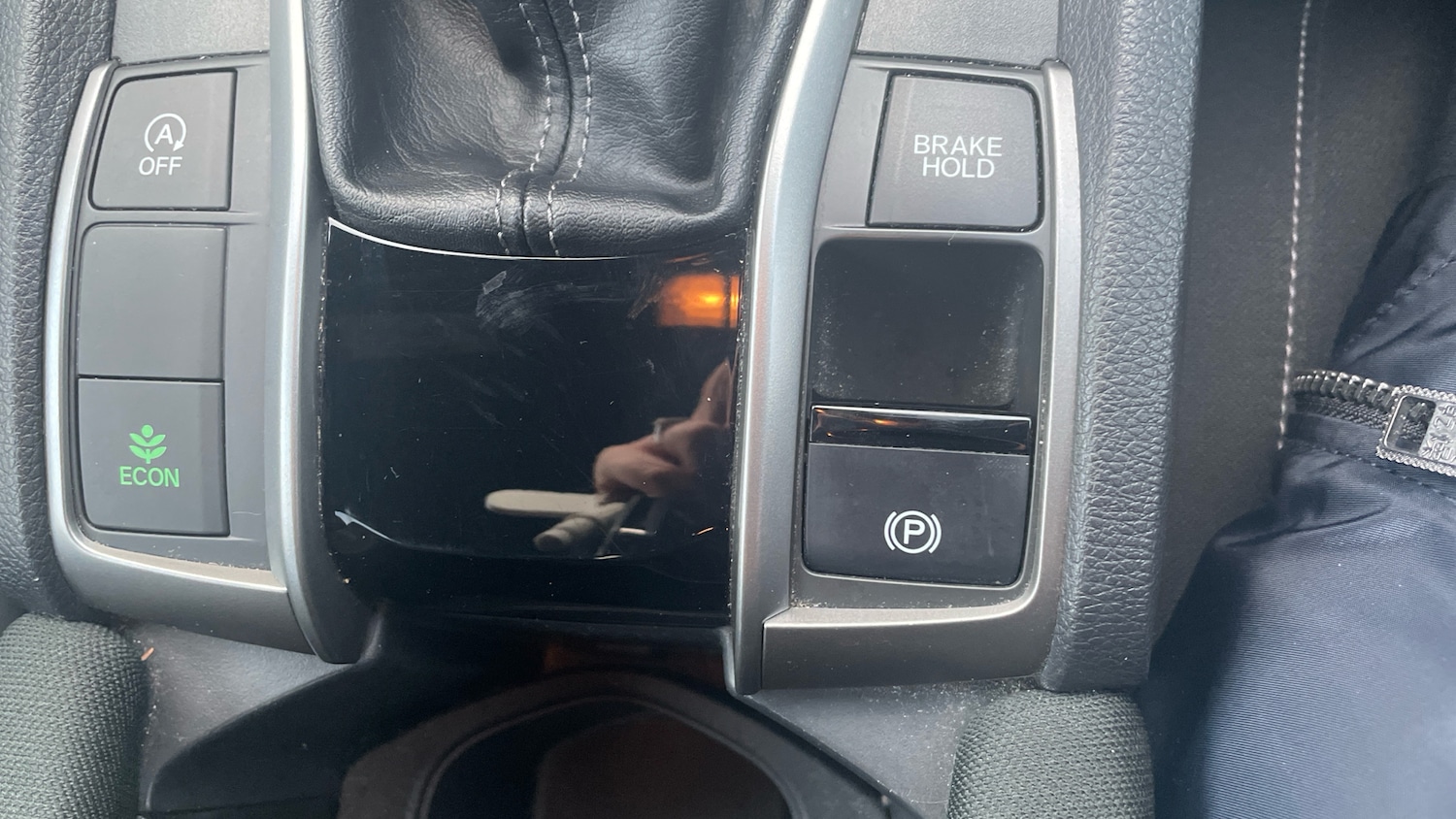 Used Honda Civic 2019 for sale - 76764104: Photo 36