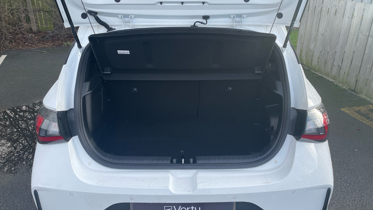 Used Hyundai i20 2024 for sale - 77282900: Photo 4