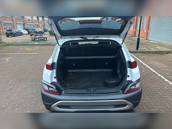 Used Hyundai KONA 2022 for sale - 77116378: Photo