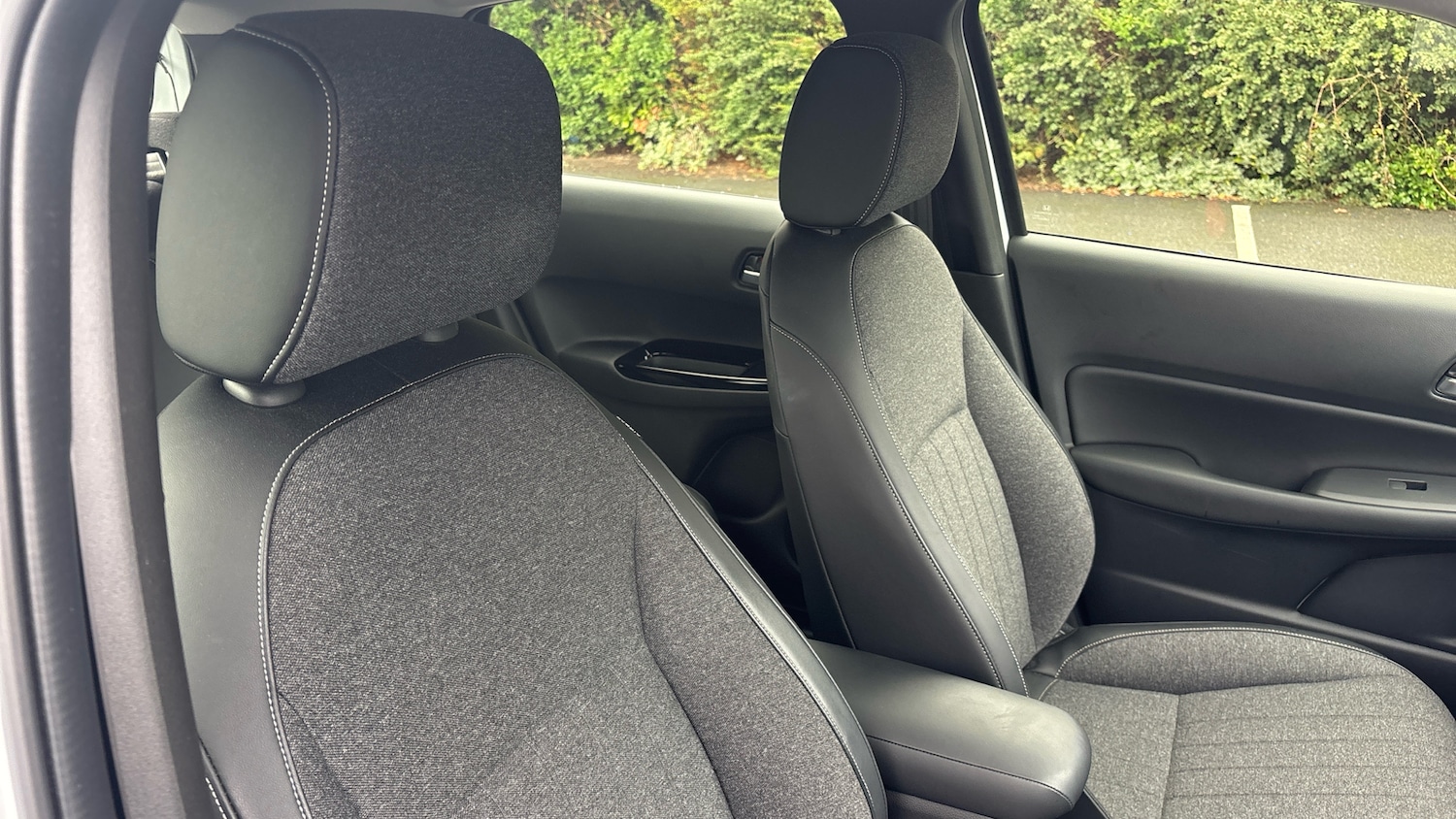 Used Honda Jazz 2023 for sale - 76156548: Photo 20