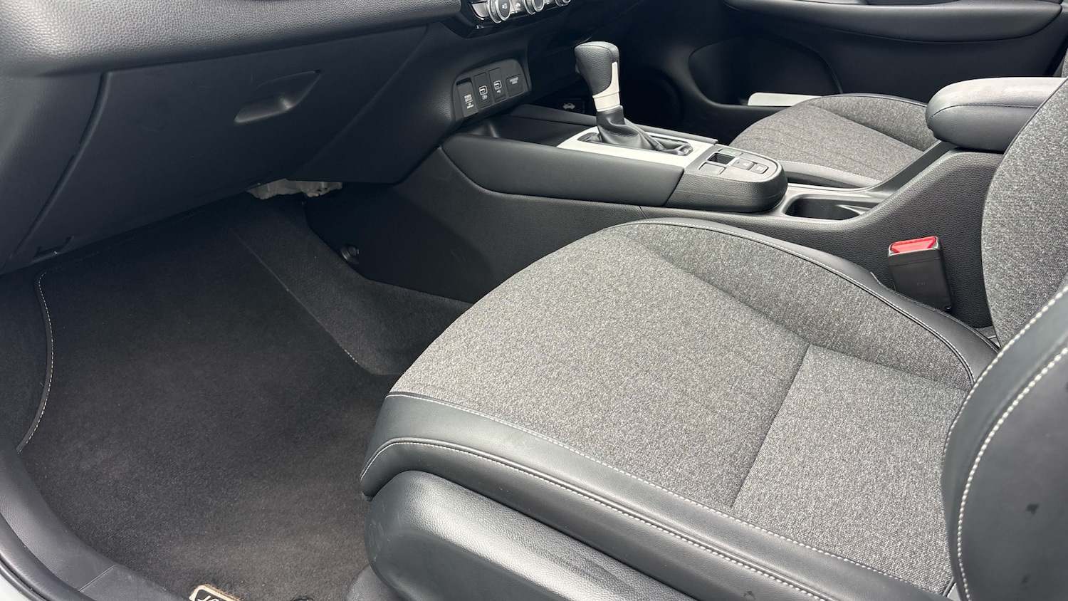 Used Honda Jazz 2023 for sale - 76156548: Photo 33