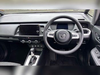 Used Honda Jazz 2023 for sale - 76156548: Photo 4