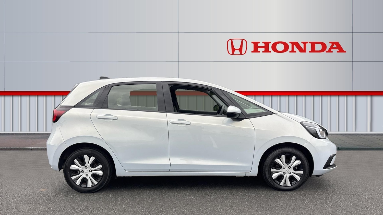 Used Honda Jazz 2023 for sale - 76156548: Photo 5