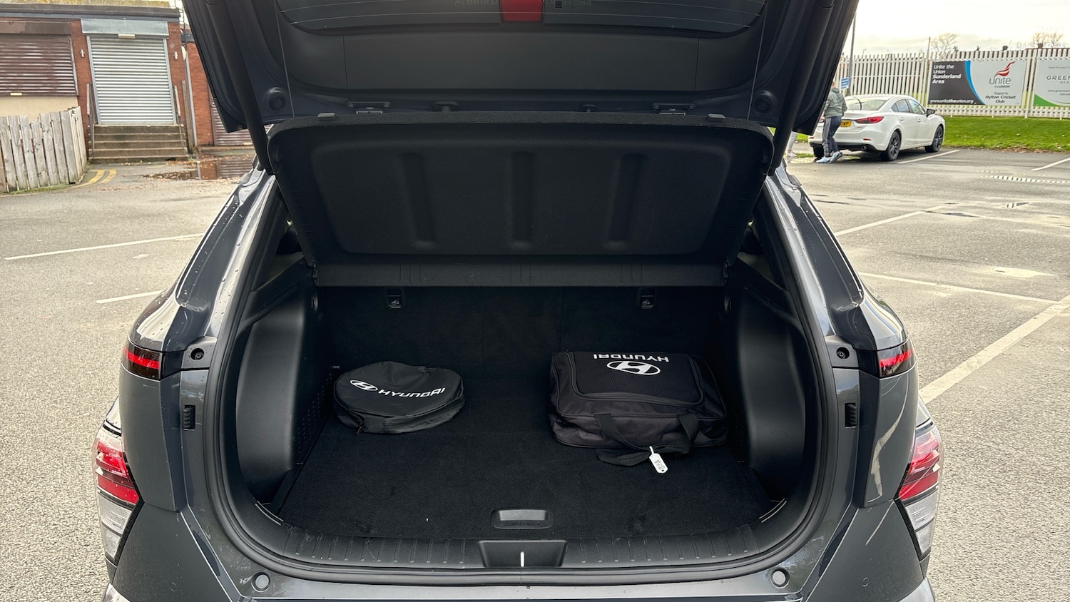 Used Hyundai KONA 2025 for sale - 76687077: Photo 4