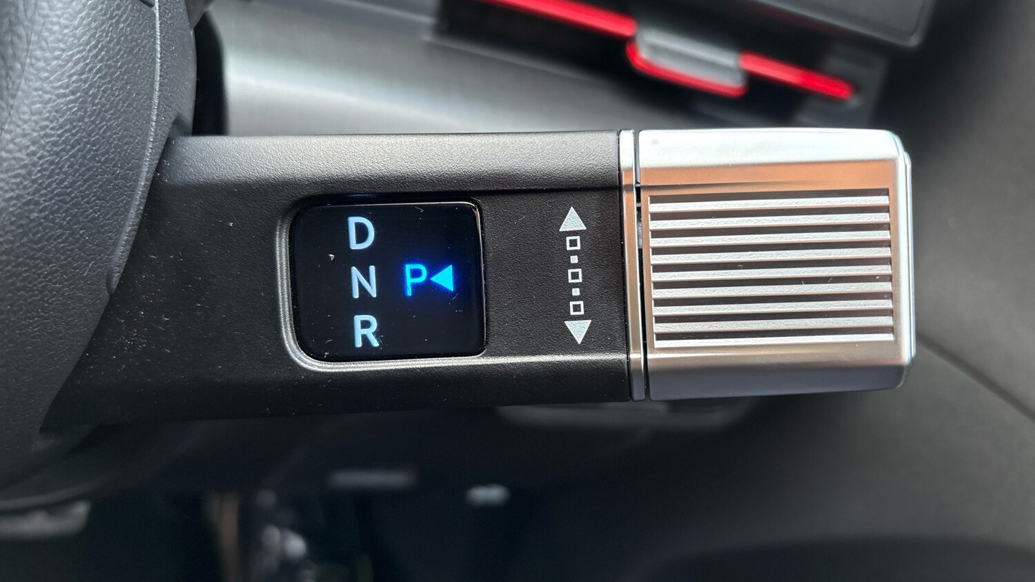 Used Hyundai KONA 2025 for sale - 76687077: Photo 44