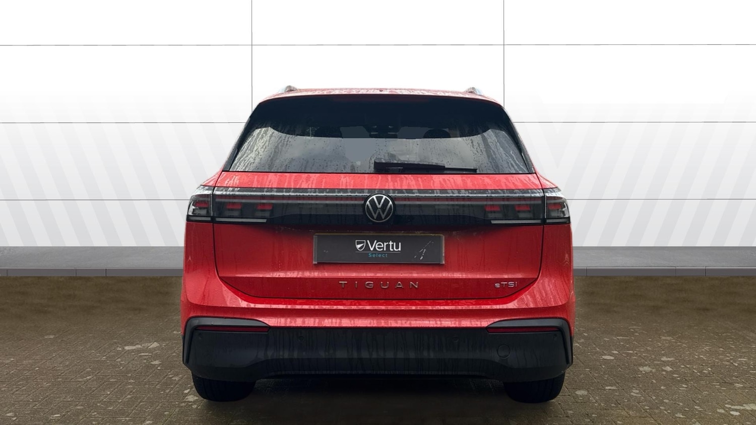 Used Volkswagen Tiguan 2024 for sale - 76862215: Photo 6