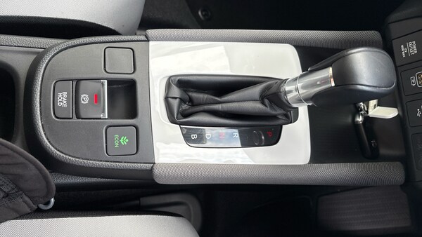 Used Honda Jazz 2022 for sale - 76102014: Photo 50