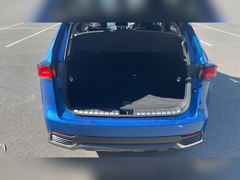 Used Lexus NX 2020 for sale - 76290443: Photo 4