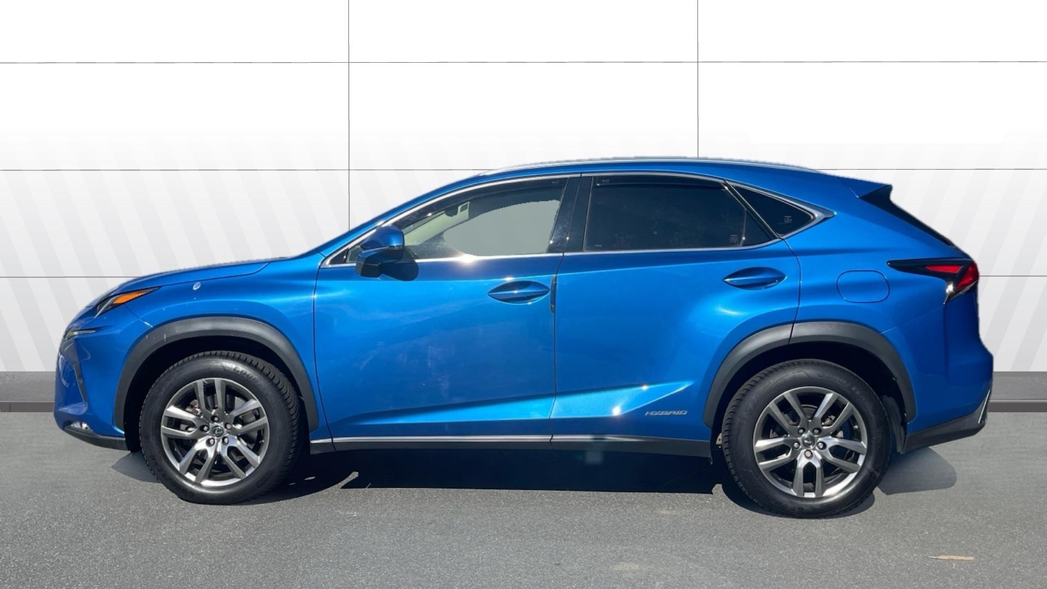 Used Lexus NX 2020 for sale - 76290443: Photo 5