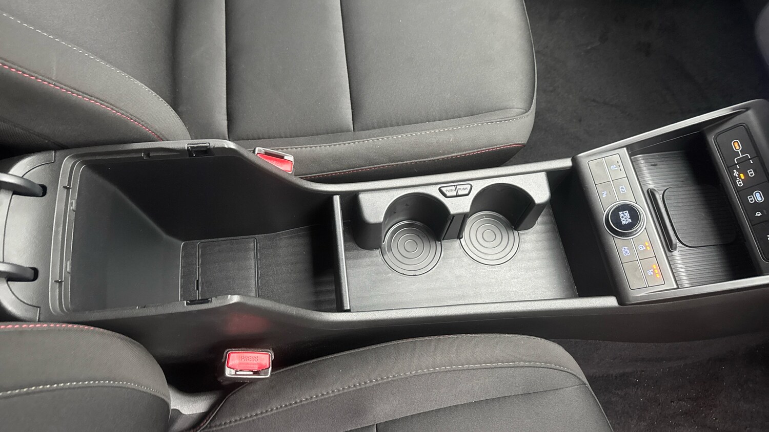 Used Hyundai KONA 2025 for sale - 76494425: Photo 48